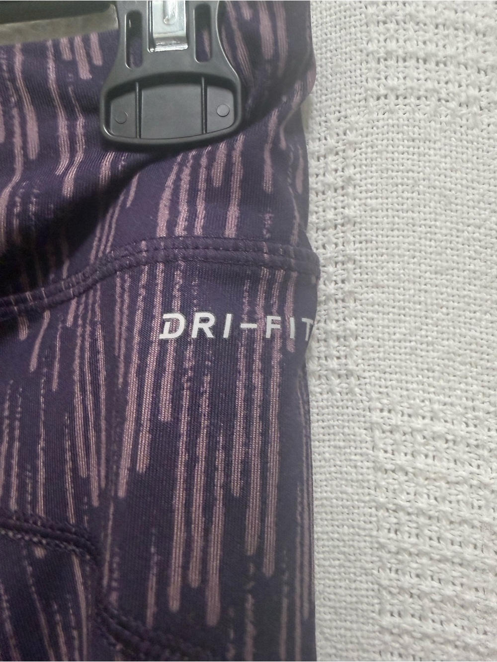 Nike Men’s Purple Patterned Swim Rash Tights - Picture 4 of 5